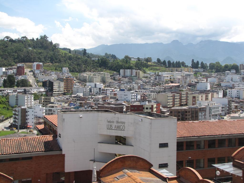 El Cable Hostal Manizales Εξωτερικό φωτογραφία